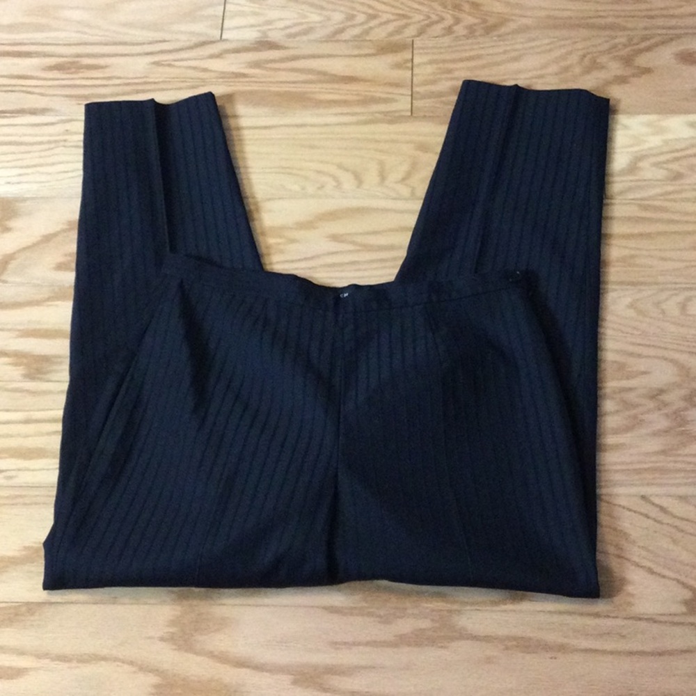 12 Josephine Chaus Black Pinstripe Ankle Dress Pants